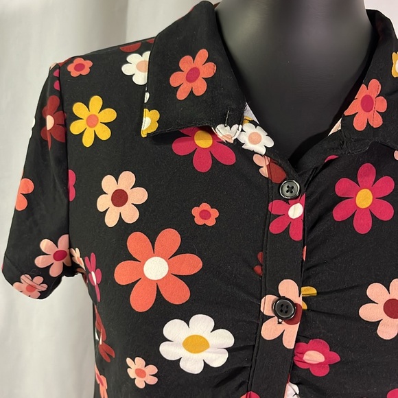 NWT No Boundaries Multicolor Floral Print Button Front Shirt Dress - Picture 5 of 16